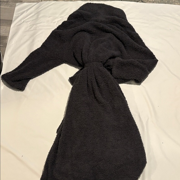 NWT Barefoot dreams cozy chic adult robe - slate blue size 2 and 3 available - Picture 4 of 4